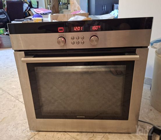תנור בנוי SIEMENS