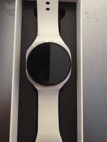 Samsung watch 8 40mm lte