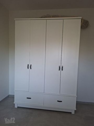 ארון בגדים