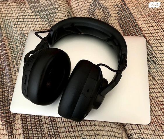 אוזניות JBL Quantum ONE