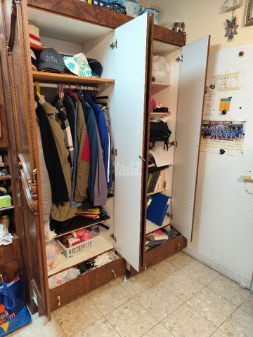 ארון ארבע דלתות עם המראות