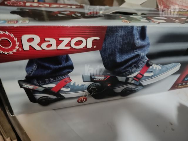 Razor Turbo Jetts רולר חשמלי