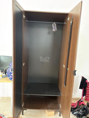 ארון כניסה