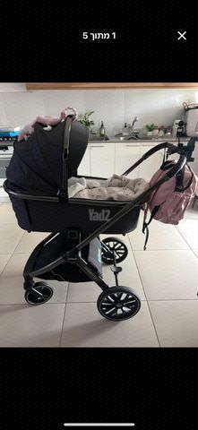 עגלת תינוק