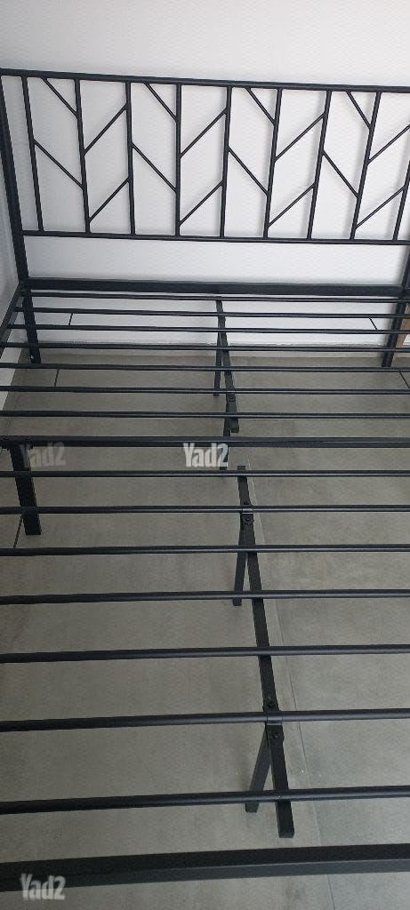 מיטה זוגית