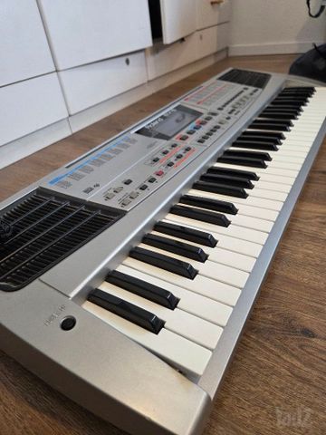 אורגנית Roland EM-15