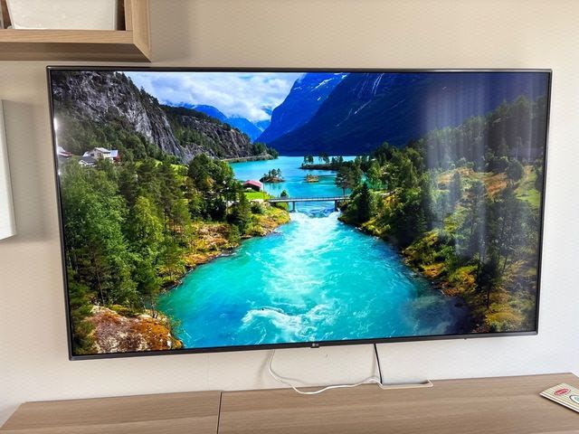 LG 65” 4K Smart TV דגם 65UK670