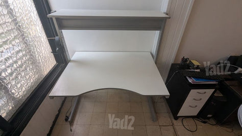 שולחן עבודה IKEA FREDRIK