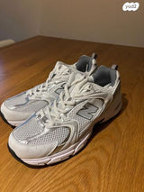 נעליים new balance