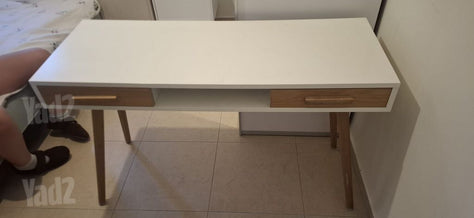 שידת איפור
