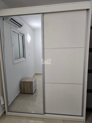 ארון בגדים