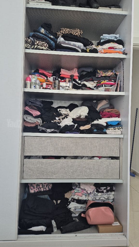 ארון הזזה