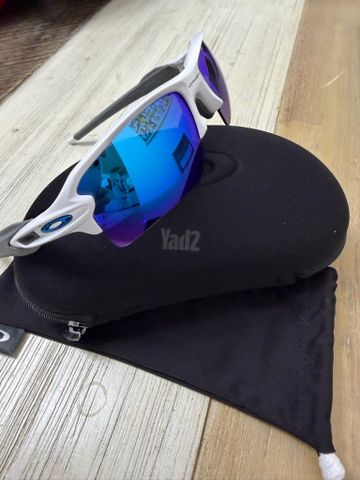 משקפי שמש Oakley