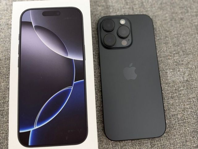 Iphone 16 pro 128GB יבואן רשמי