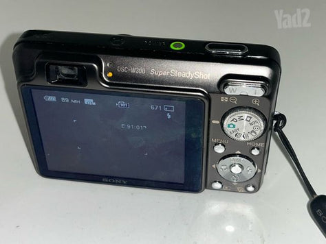 Sony Cyber-shot W300 תקינה