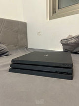 PlayStation 4 pro 1tb