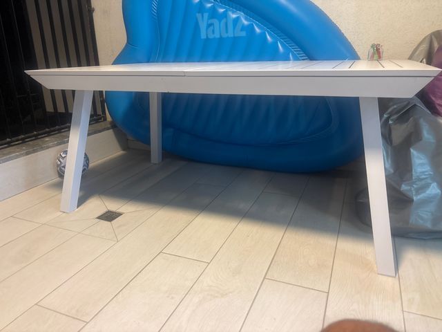 שולחן למרפסת