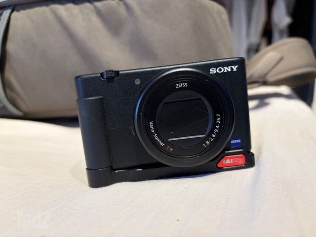 Sony zv-1