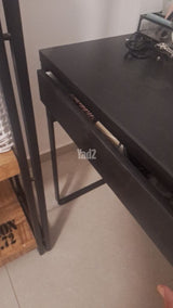 שולחן