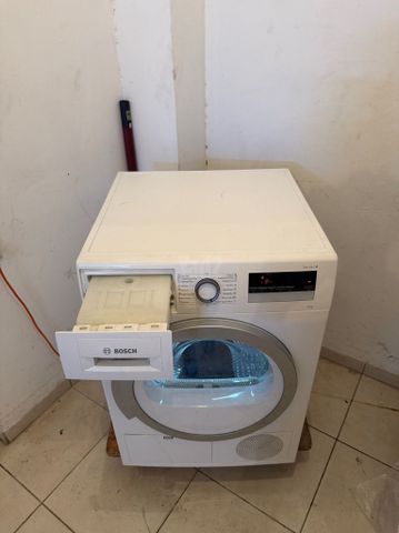 מייבש כביסה Bosch 8Kg germany