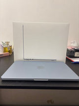 MacBook Air M5 16GB/512GB