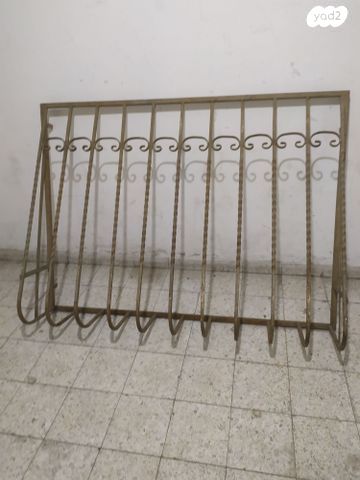 סורג בטן חזק ומאסיבי