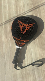 מחבט פאדל Wilson Bela Cupra V2