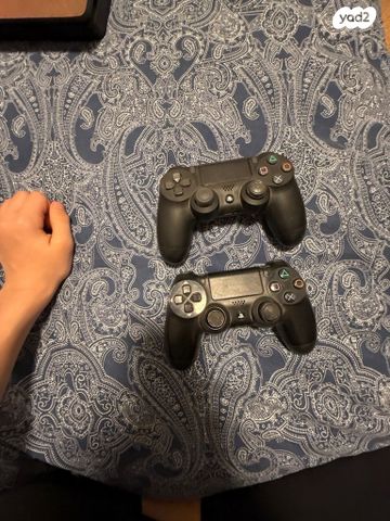 Sony 4 slim