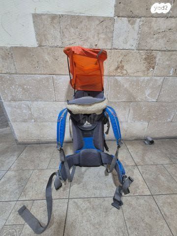 מנשא לטיולים