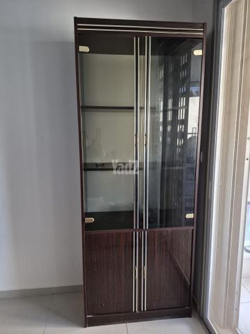מזנון ויטרינה לסלון