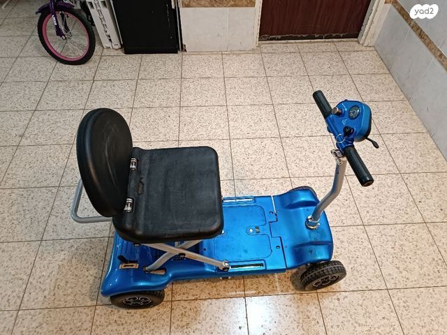 קלנועית חשמלית
