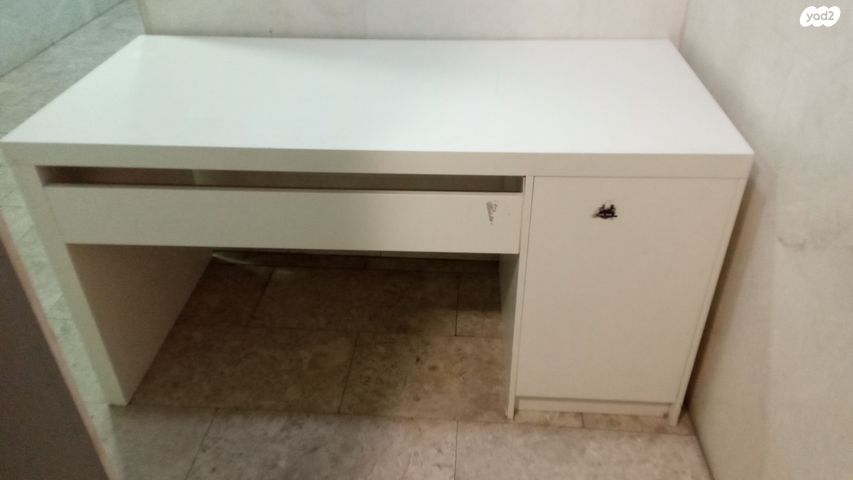 שולחן כתיבה
