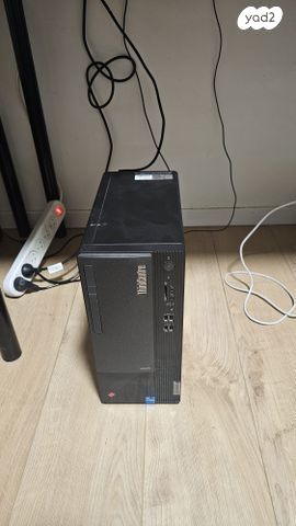 Lenovo ThinkCentre מחשב