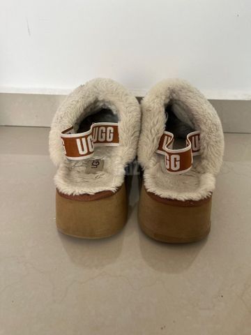 UGG