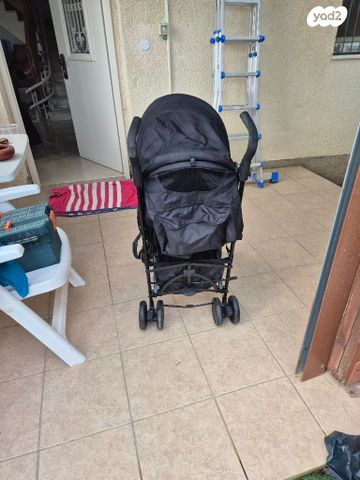 עגלה טיולון