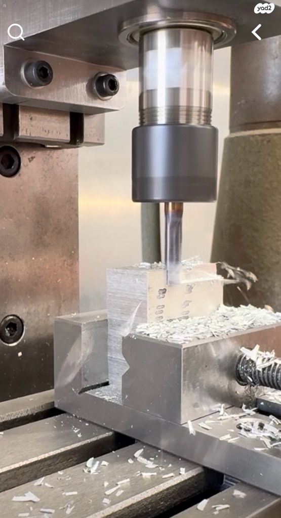 כרסומת cnc