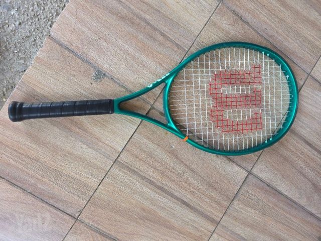 מחבט Wilson blade V10 26