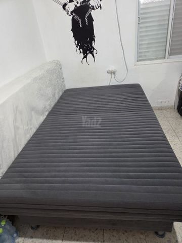 מיטה וחצי