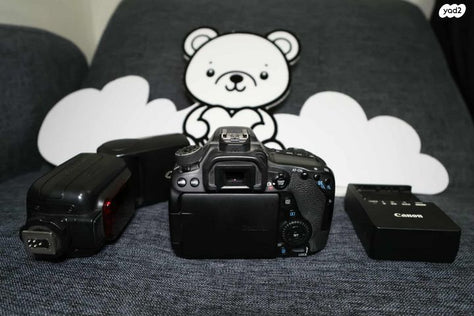 מצלמת canon D80 במצב חדש