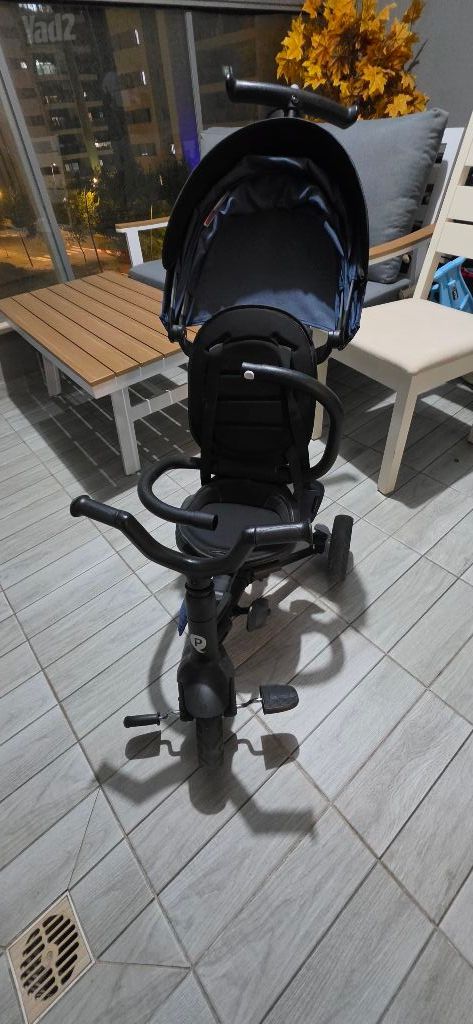 תלת אופן Q play