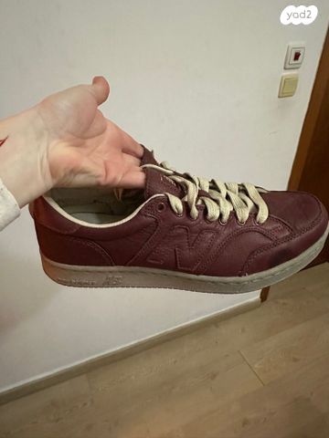 נעלי New Balance