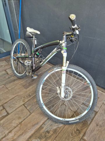 Rocky mountain element 930