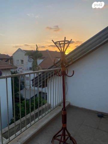מעמד בגדים