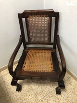 כסא עץ קלאסי