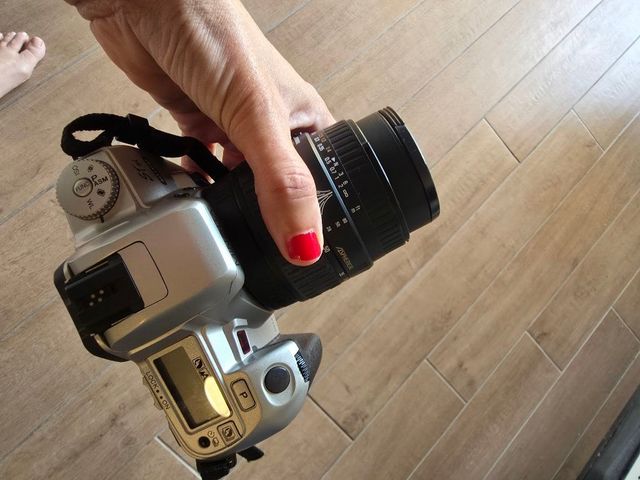 מצלמת פילם Minolta Maxxum STsi
