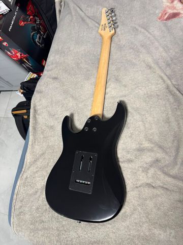 גיטרה חשמלית IBANEZ