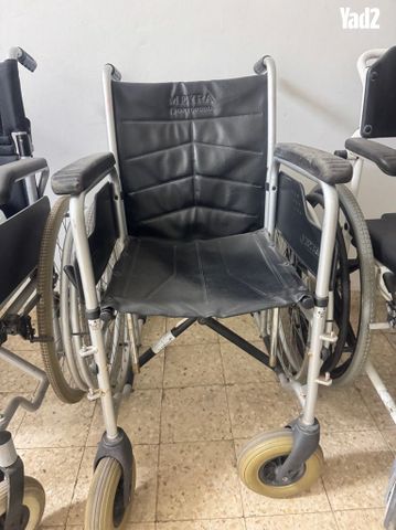 כיסא גלגלים