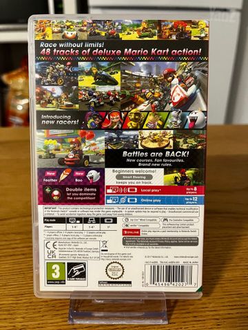 Mario kart 8 deluxe