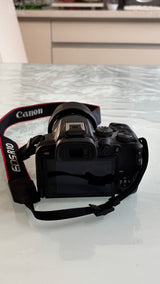 מצלמה canon eos r10
