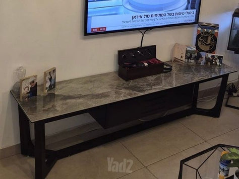 שולחן ומזנון